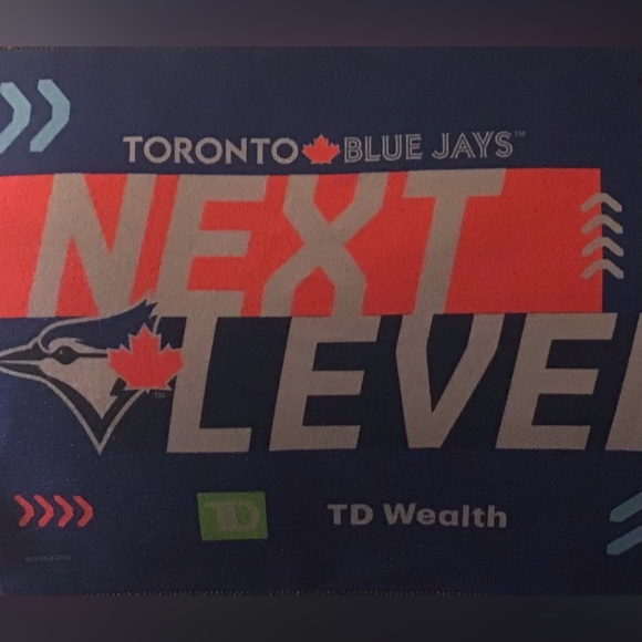 Toronto Blue Jays Rally Rag - Picture 2 of 4